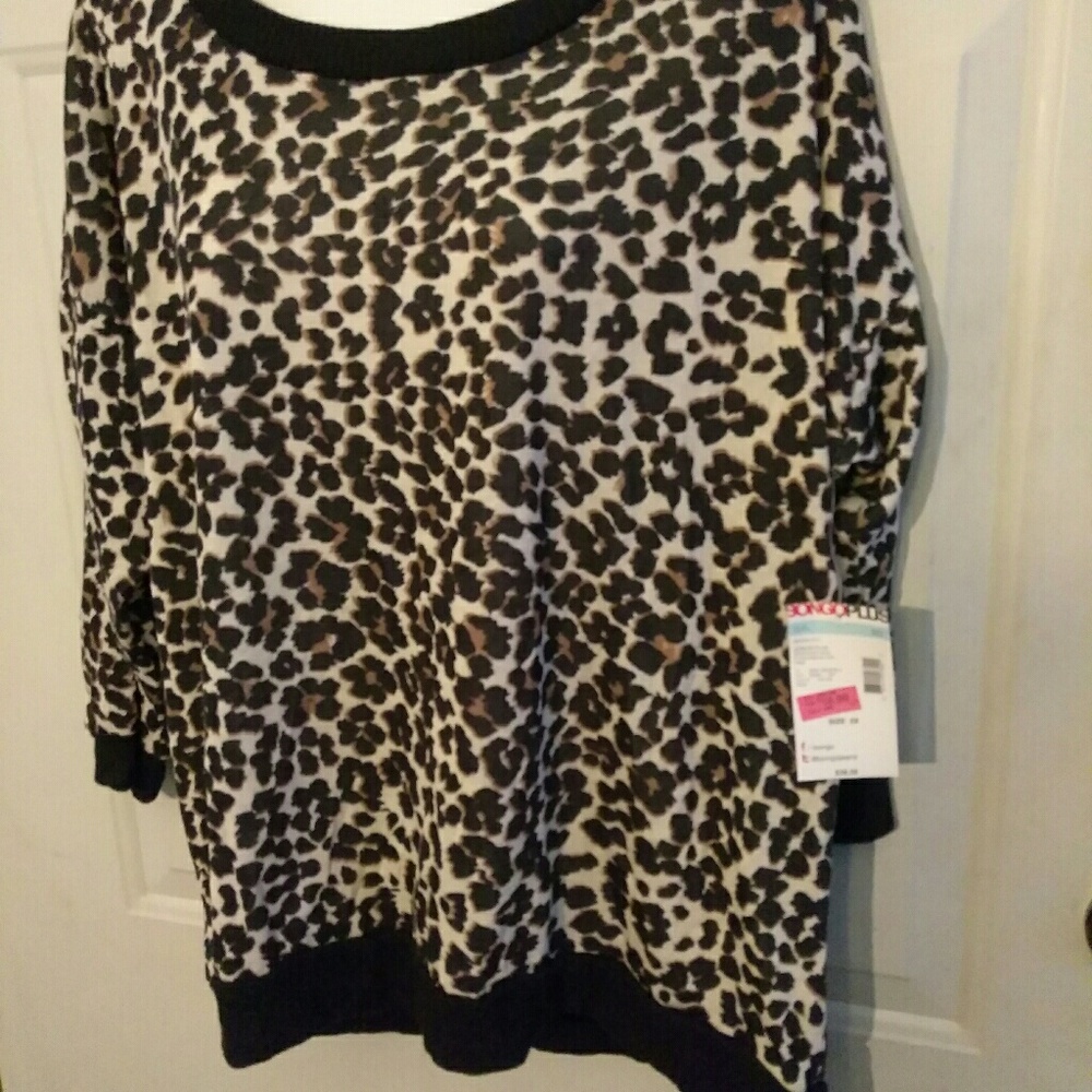 Bongo plus Cheetah print sweater
